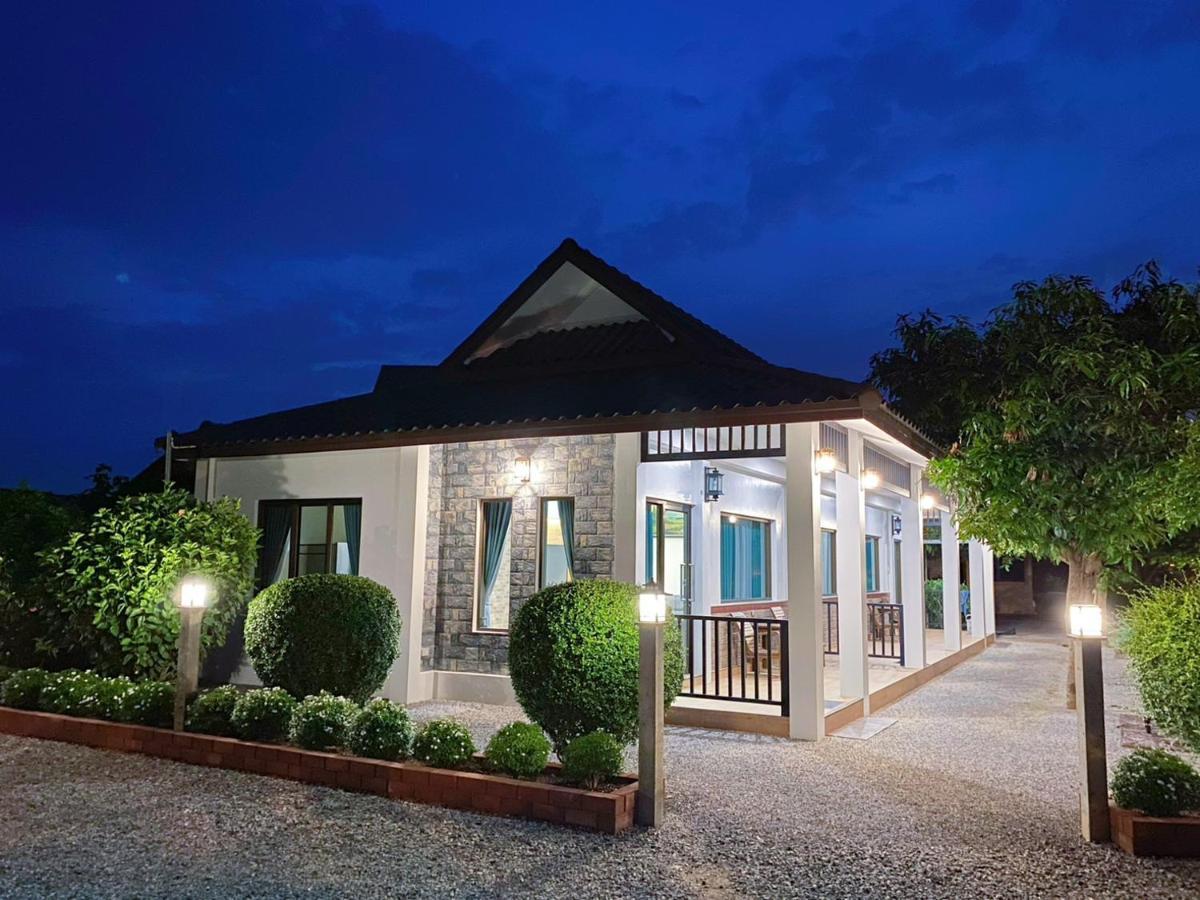 Sanaepatan Home Resort - เสน่ห์ป่าตาล โฮม รีสอร์ต Ban Buak Khang Extérieur photo