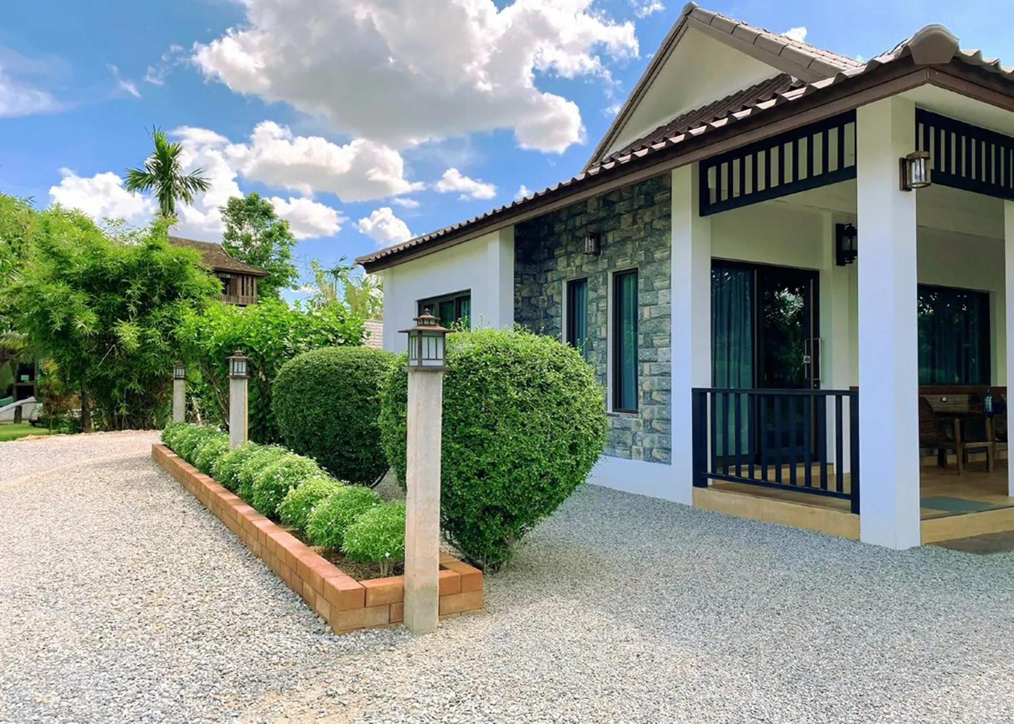 Sanaepatan Home Resort - เสน่ห์ป่าตาล โฮม รีสอร์ต Ban Buak Khang Extérieur photo
